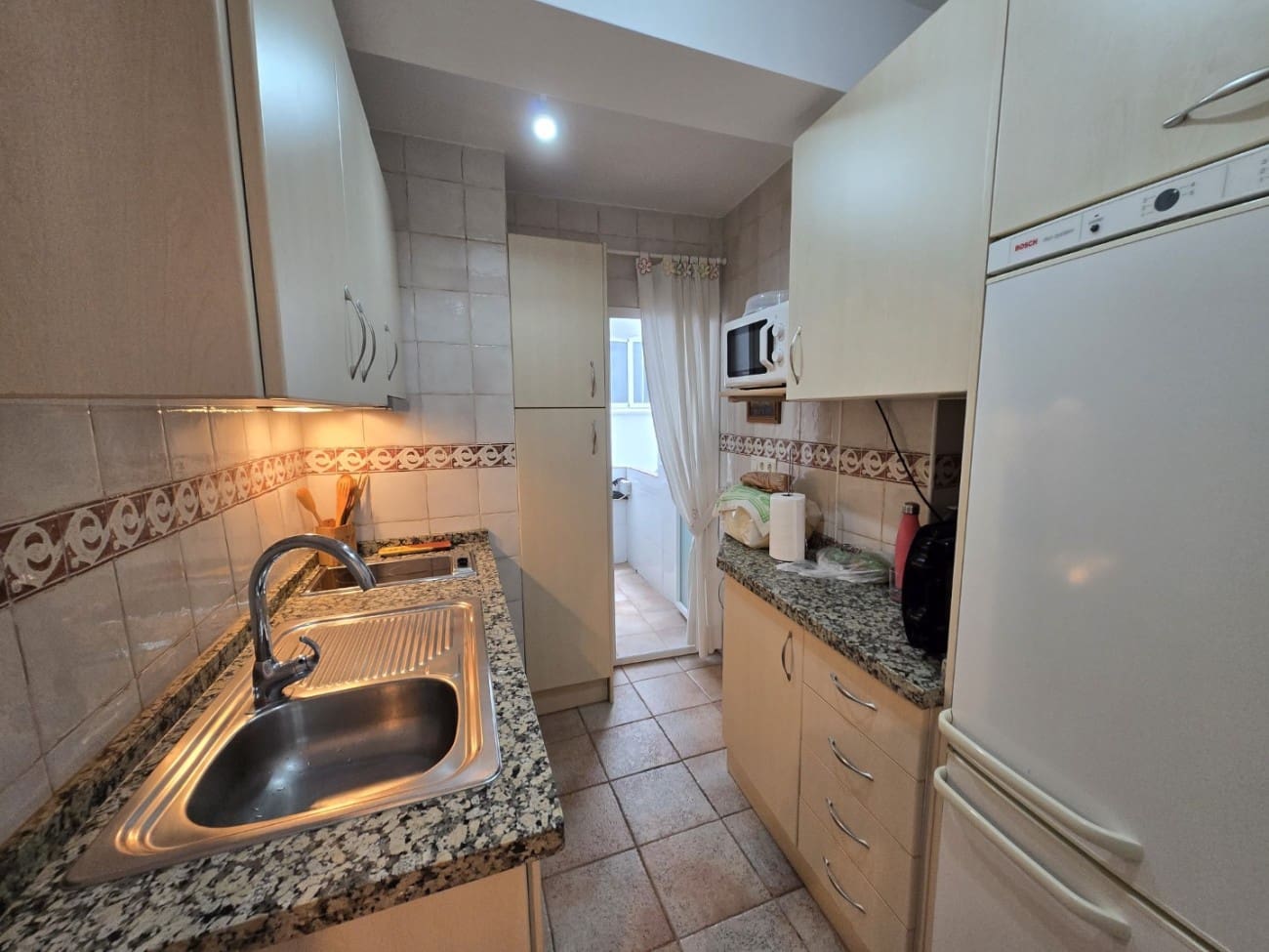 2 soveværelse Lejlighed til salg i Nerja med swimmingpool - € 275.000 (Ref: 9185059)