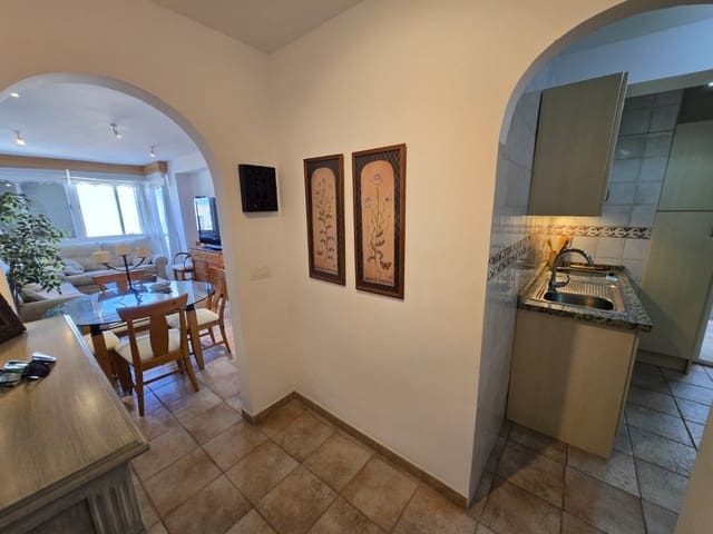 2 bedroom Apartment for sale in Nerja with pool - € 275,000 (Ref: 9185059)