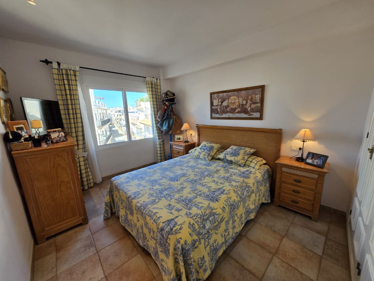 2 soveværelse Lejlighed til salg i Nerja med swimmingpool - € 275.000 (Ref: 9185059)