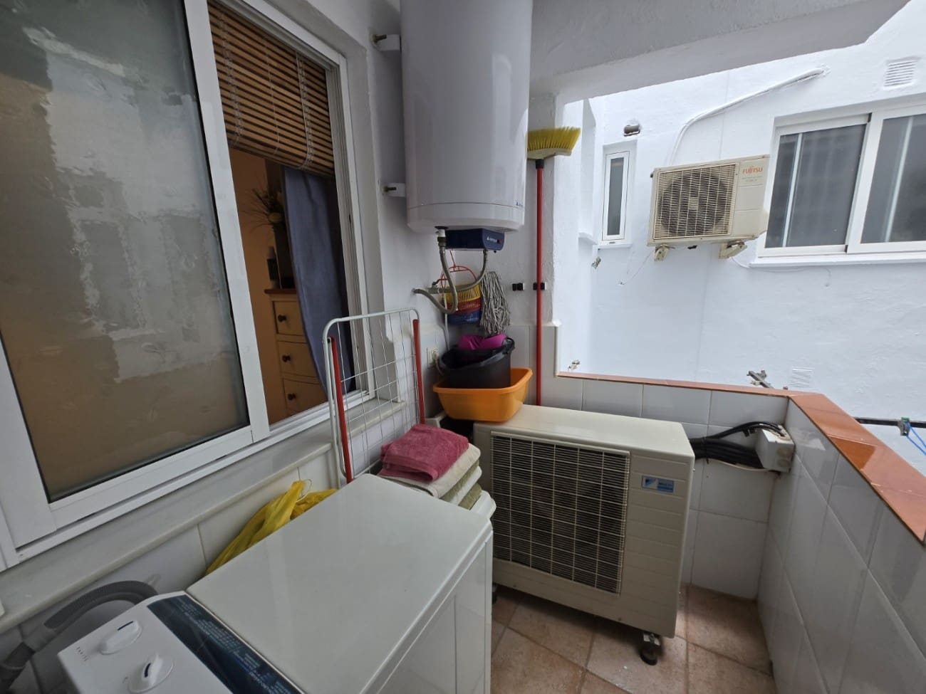 2 soveværelse Lejlighed til salg i Nerja med swimmingpool - € 275.000 (Ref: 9185059)