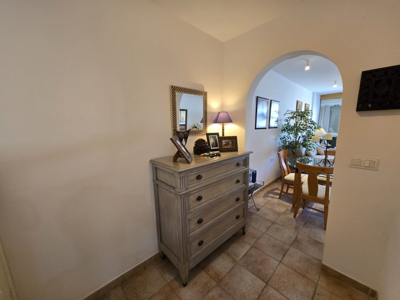 2 soveværelse Lejlighed til salg i Nerja med swimmingpool - € 275.000 (Ref: 9185059)