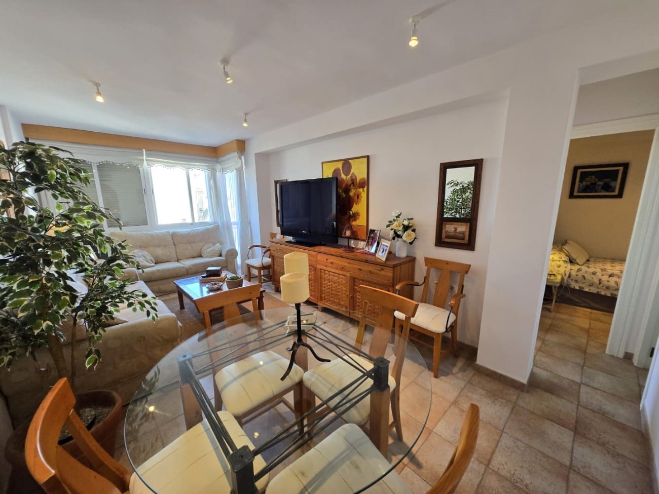 2 soveværelse Lejlighed til salg i Nerja med swimmingpool - € 275.000 (Ref: 9185059)