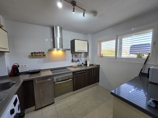 4 soverom Hus til salgs i Torrox-Costa, Torrox med svømmebasseng - € 360 000 (Ref: 9185060)