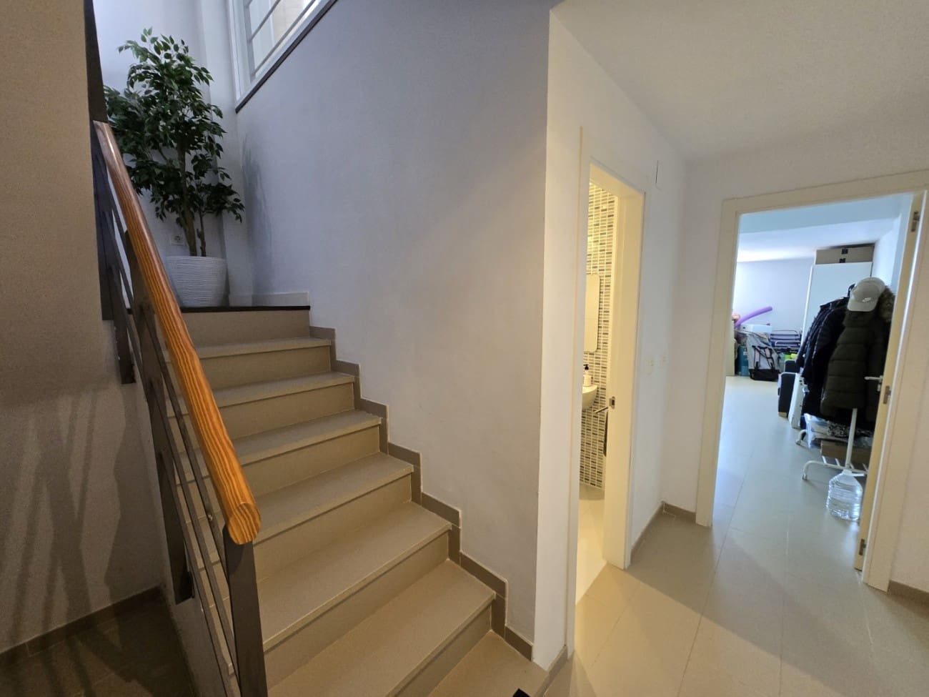 4 soveværelse Byhus til salg i Torrox-Costa med swimmingpool - € 360.000 (Ref: 9185060)