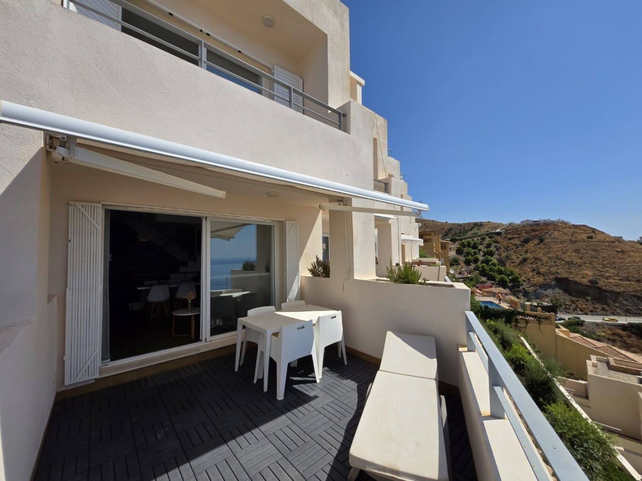 4 soveværelse Byhus til salg i Torrox-Costa med swimmingpool - € 360.000 (Ref: 9185060)