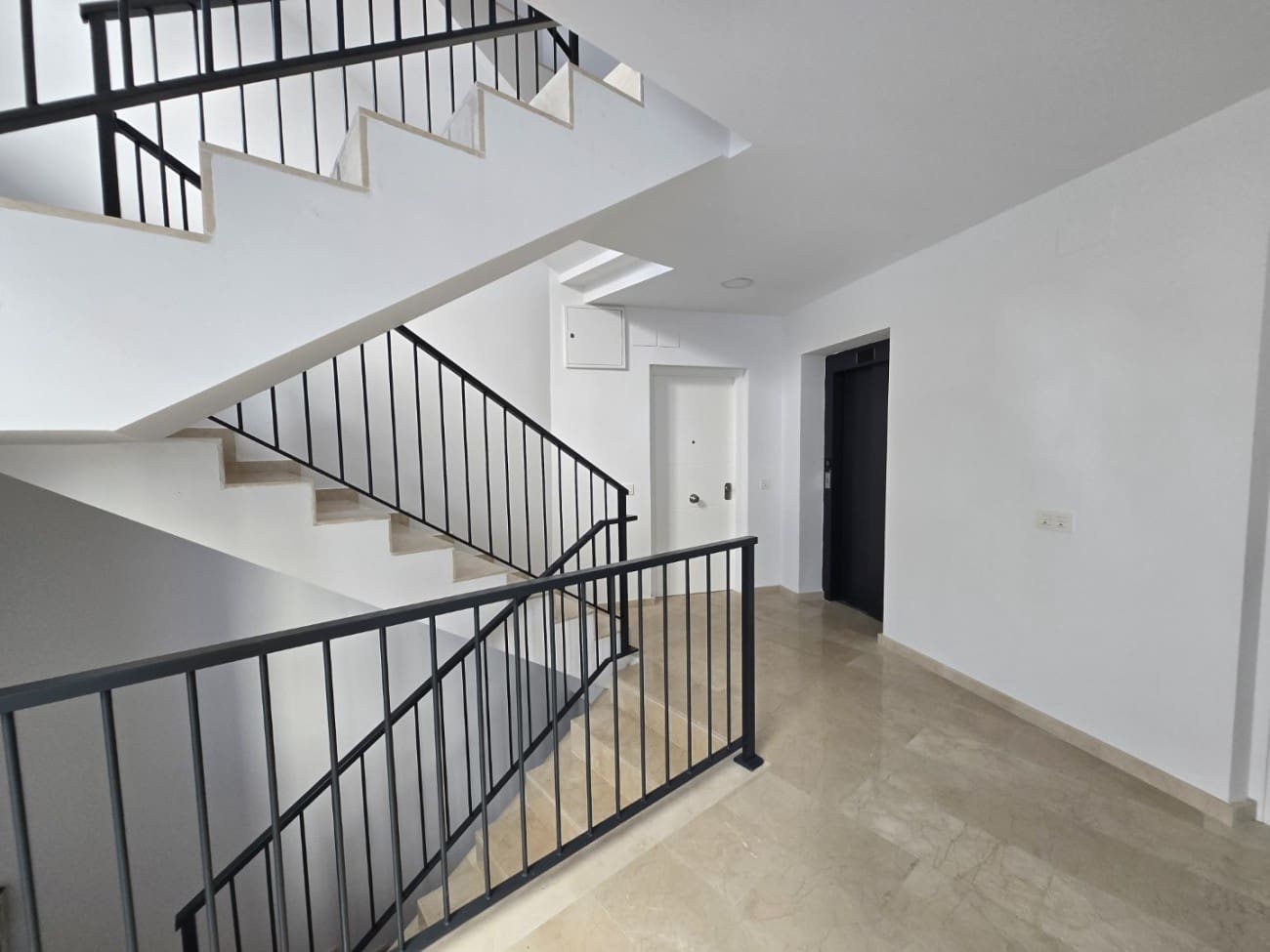 3 soverom Penthouse til salgs i Nerja - € 498 000 (Ref: 9355448)