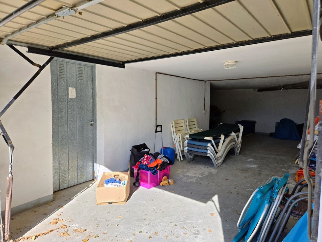 3 bedroom Villa for sale in Nerja with pool garage - € 499,000 (Ref: 9398146)