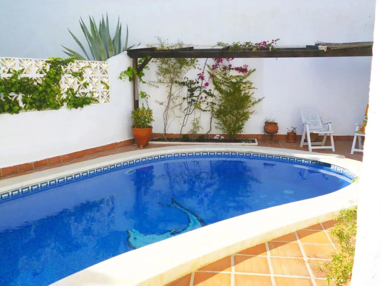 3 bedroom Villa for sale in Nerja with pool garage - € 499,000 (Ref: 9398146)