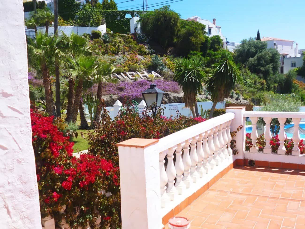 3 bedroom Villa for sale in Nerja with pool garage - € 499,000 (Ref: 9398146)