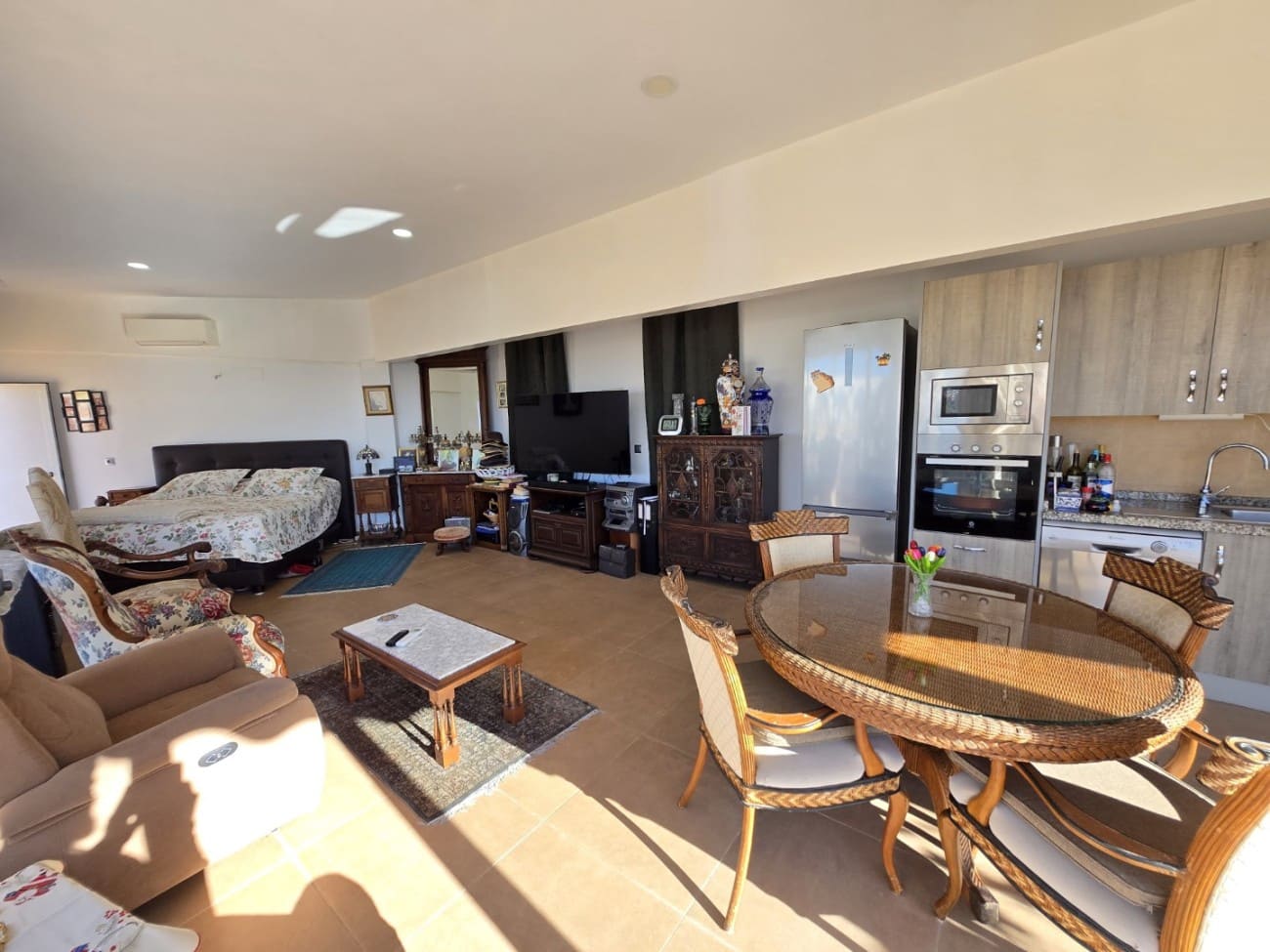 4 makuuhuone Huvila myytävänä paikassa Caleta de Velez mukana uima-altaan - 485 000 € (Ref: 9468076)