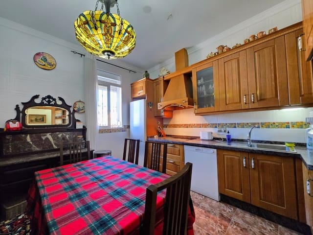 4 quarto Moradia para venda em Caleta de Vélez, Vélez-Málaga com piscina - 485 000 € (Ref: 9468076)