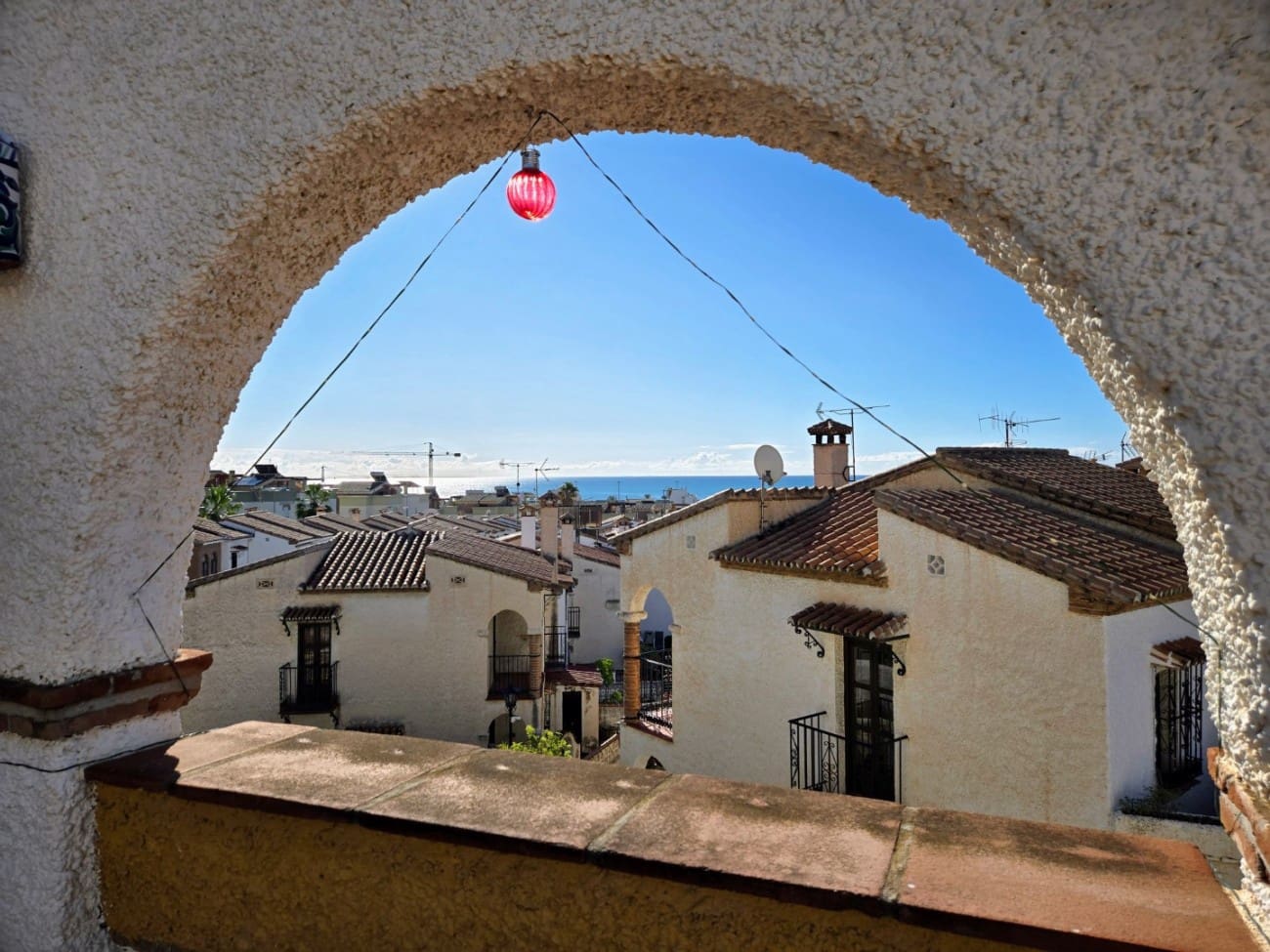 4 makuuhuone Huvila myytävänä paikassa Caleta de Velez mukana uima-altaan - 485 000 € (Ref: 9468076)