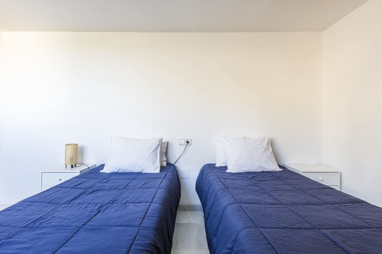 2 bedroom Penthouse for sale in Nerja with pool - € 390,000 (Ref: 9523906)