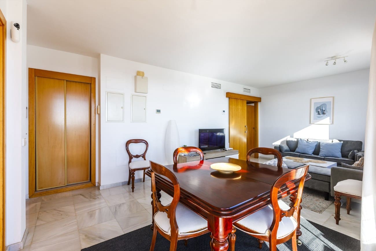 2 bedroom Penthouse for sale in Nerja with pool - € 390,000 (Ref: 9523906)