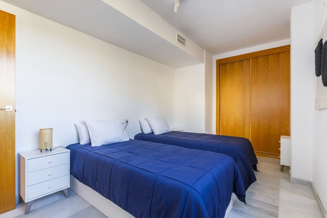 2 bedroom Penthouse for sale in Nerja with pool - € 390,000 (Ref: 9523906)