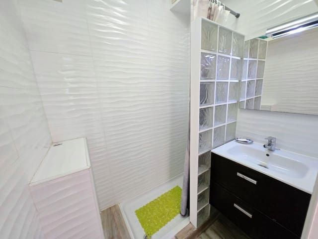 2 soveværelse Byhus til salg i Nerja med swimmingpool - € 290.000 (Ref: 9535487)