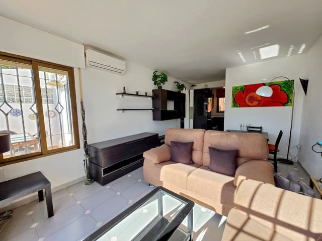 2 soveværelse Byhus til salg i Nerja med swimmingpool - € 290.000 (Ref: 9535487)