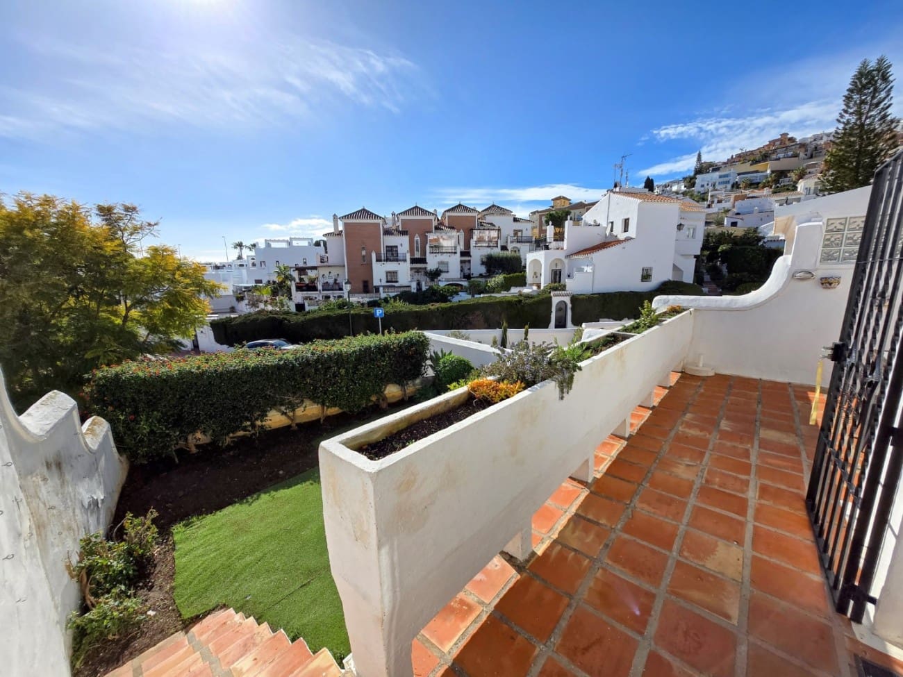 2 soveværelse Byhus til salg i Nerja med swimmingpool - € 290.000 (Ref: 9535487)