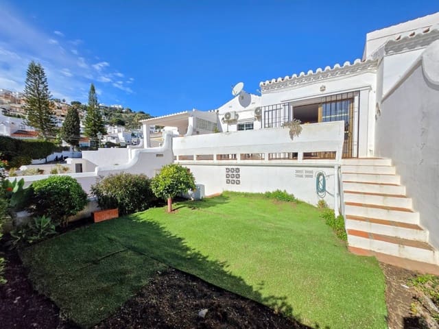 2 soveværelse Byhus til salg i Nerja med swimmingpool - € 290.000 (Ref: 9535487)