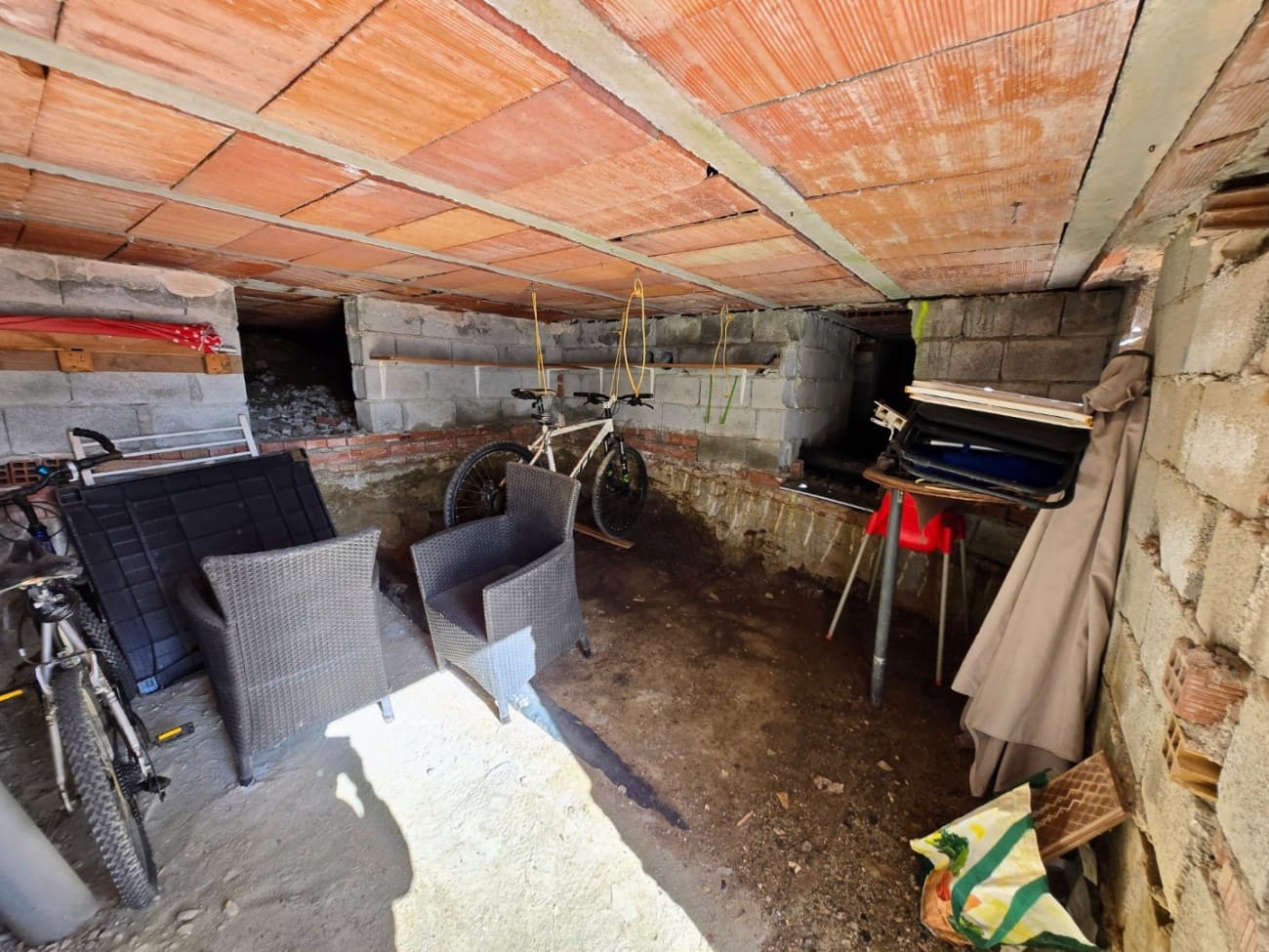 2 soveværelse Byhus til salg i Nerja med swimmingpool - € 290.000 (Ref: 9535487)