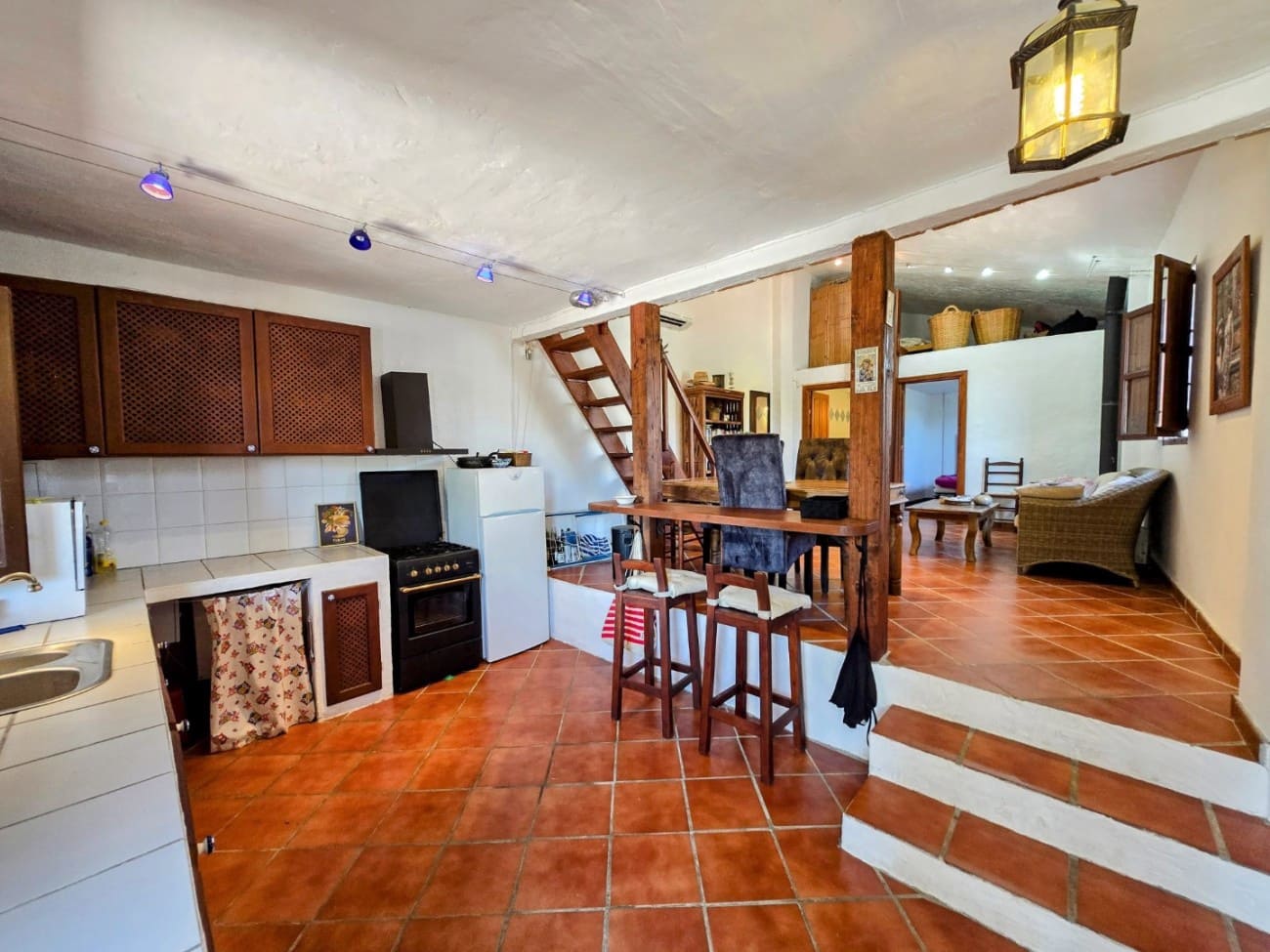 2 makuuhuone Maalaistalo myytävänä paikassa Nerja mukana uima-altaan - 420 000 € (Ref: 9585313)