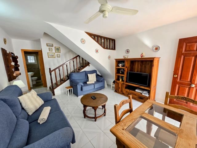 2 soveværelse Byhus til salg i Nerja med swimmingpool - € 330.000 (Ref: 9598612)