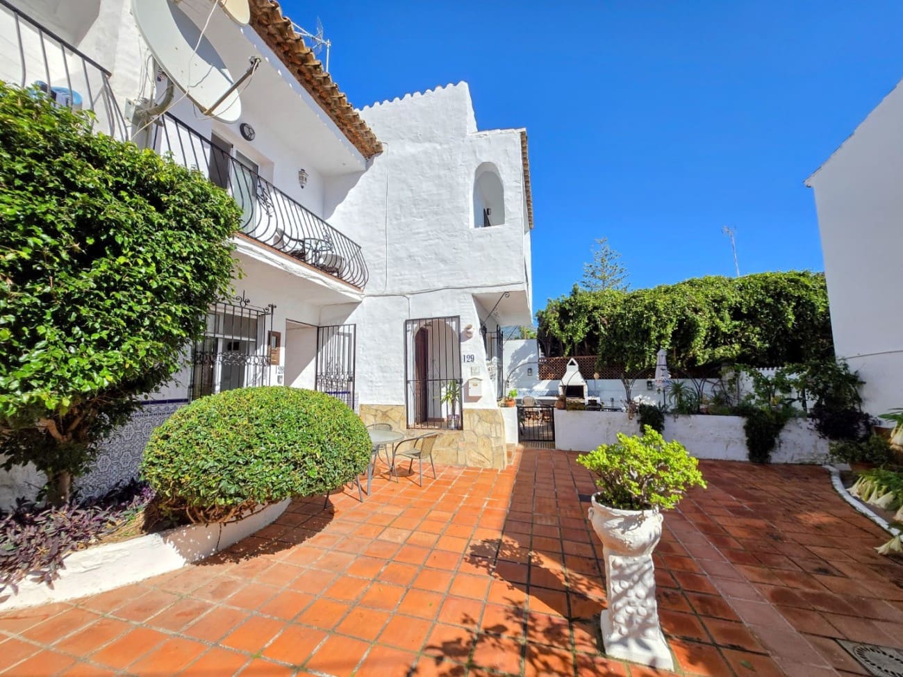 2 sypialnia Dom na sprzedaż w Nerja z basenem - 330 000 € (Ref: 9598612)