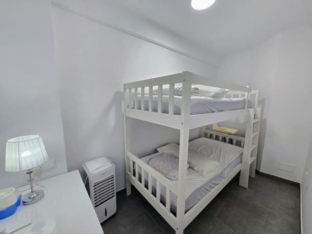 3 bedroom Apartment for sale in Nerja with pool - € 310,000 (Ref: 9629539)