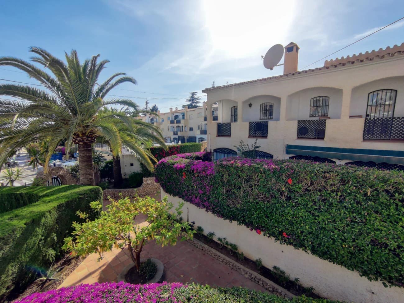 3 slaapkamer Appartement te koop in Nerja met zwembad - € 310.000 (Ref: 9629539)