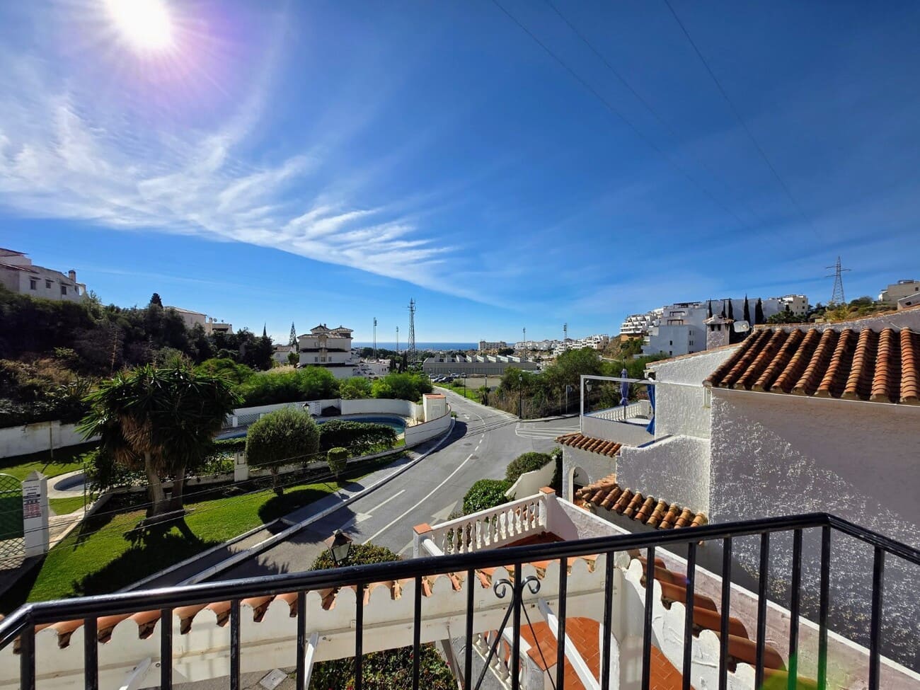 3 soverom Villa til salgs i Nerja med svømmebasseng garasje - € 484 000 (Ref: 9719407)