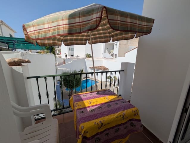Apartamento de 2 habitaciones en Nerja en venta - 450.000 € (Ref: 9719408)