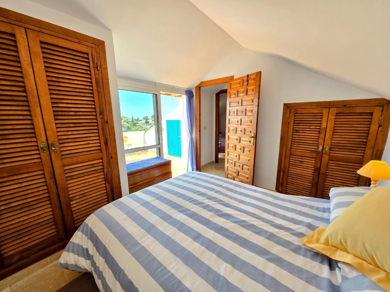 2 bedroom Apartment for sale in Maro with pool - € 249,000 (Ref: 9726287)