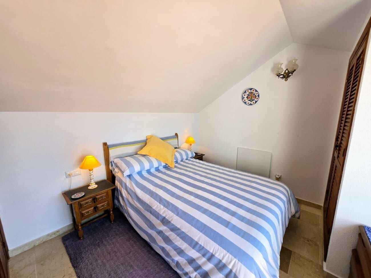 2 bedroom Apartment for sale in Maro with pool - € 249,000 (Ref: 9726287)