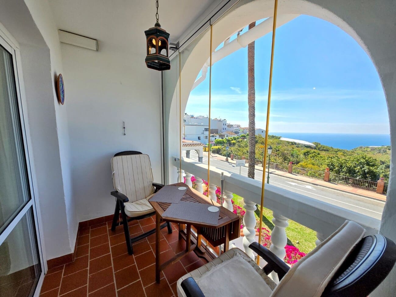 2 bedroom Apartment for sale in Maro with pool - € 249,000 (Ref: 9726287)