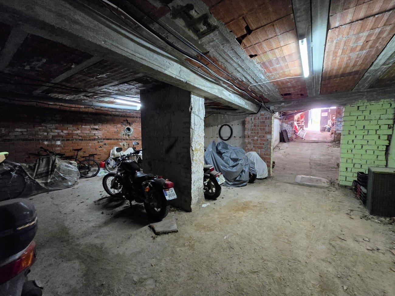 2 bedroom Apartment for sale in Maro with pool - € 249,000 (Ref: 9726287)