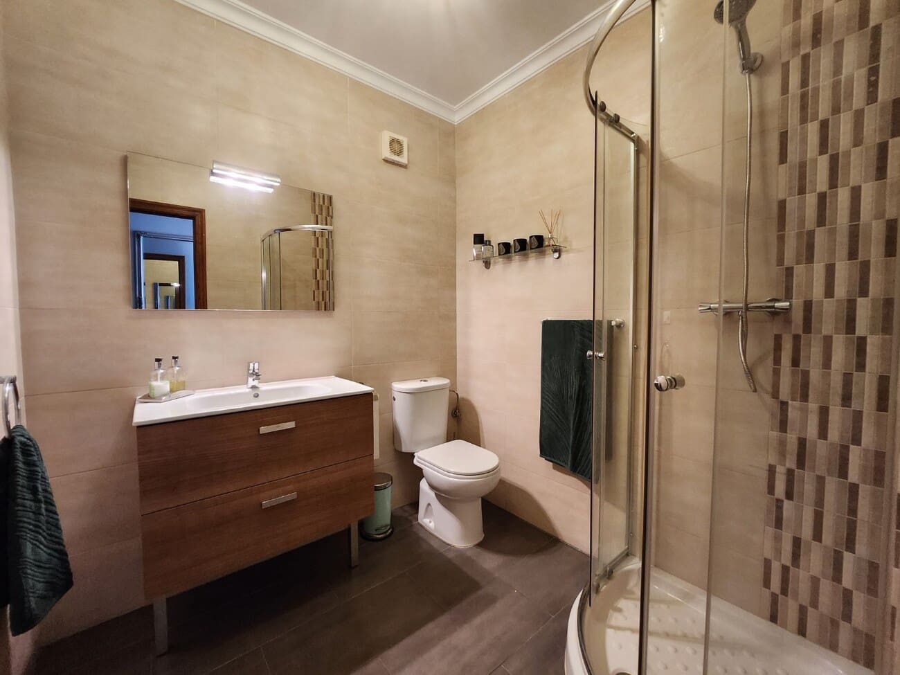 3 sovrum Lägenhet till salu i Nerja - 349 000 € (Ref: 9783043)