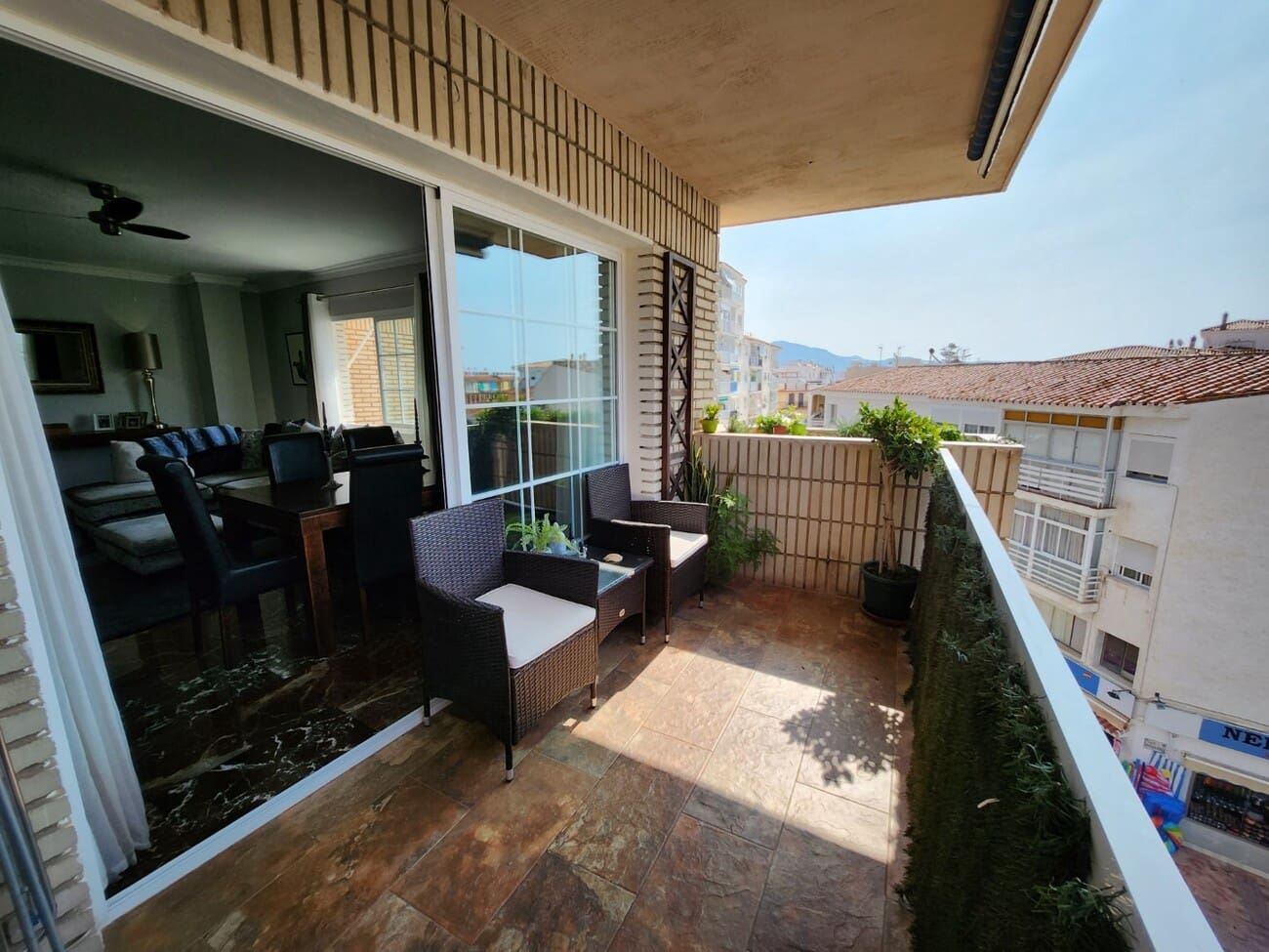 3 sovrum Lägenhet till salu i Nerja - 349 000 € (Ref: 9783043)