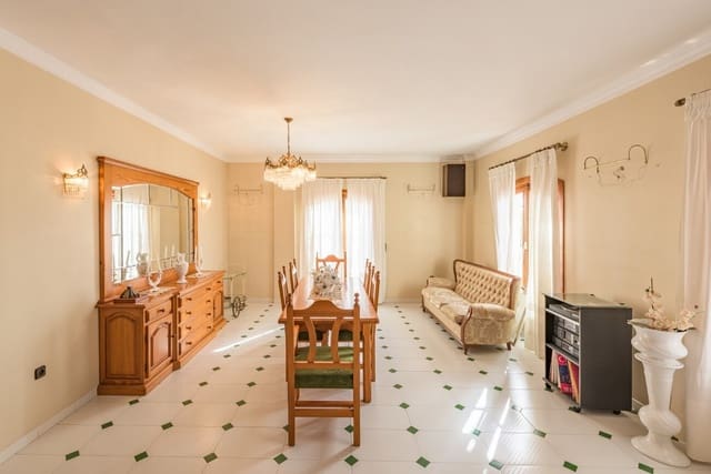 5 slaapkamer Villa te koop in Nerja met zwembad - € 2.780.000 (Ref: 9833360)