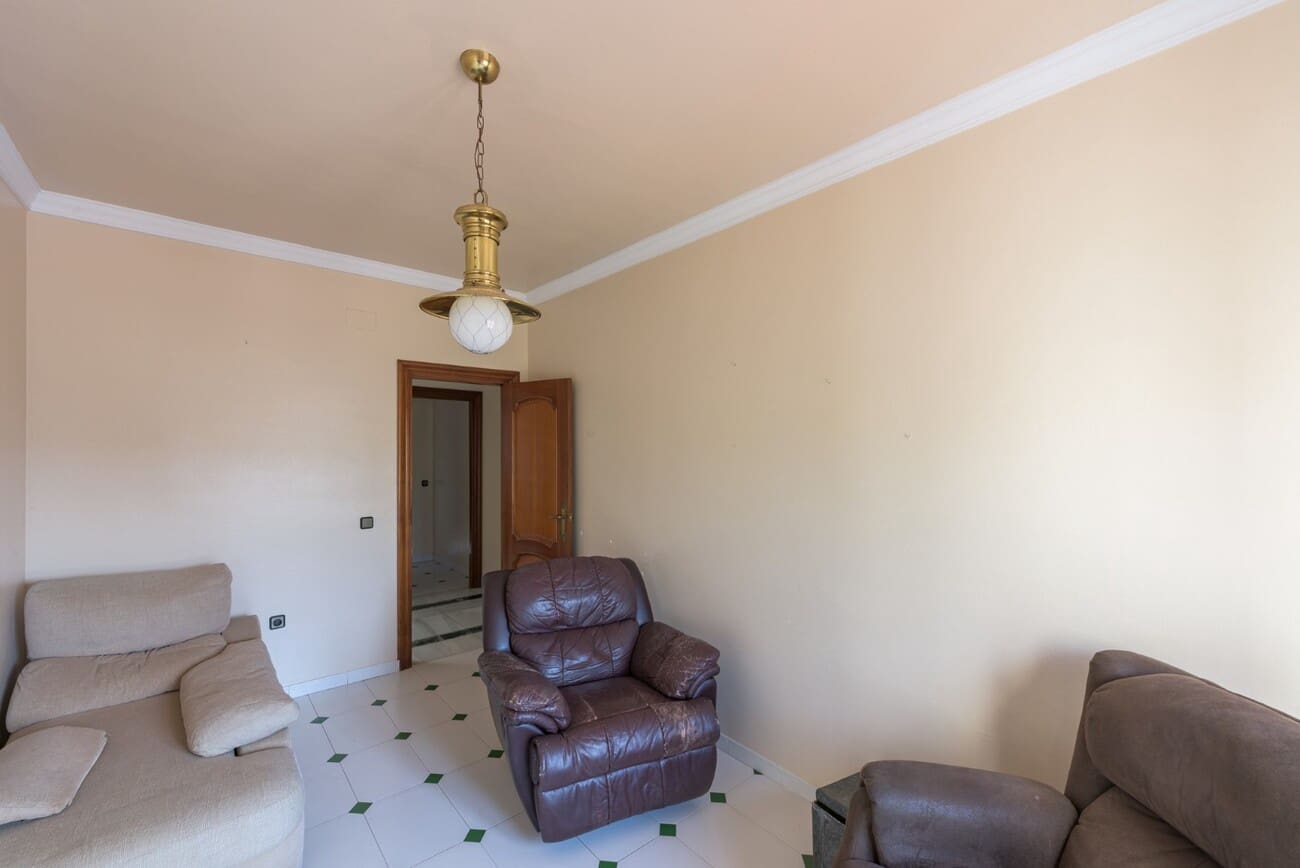 5 bedroom Villa for sale in Nerja with pool - € 2,780,000 (Ref: 9833360)