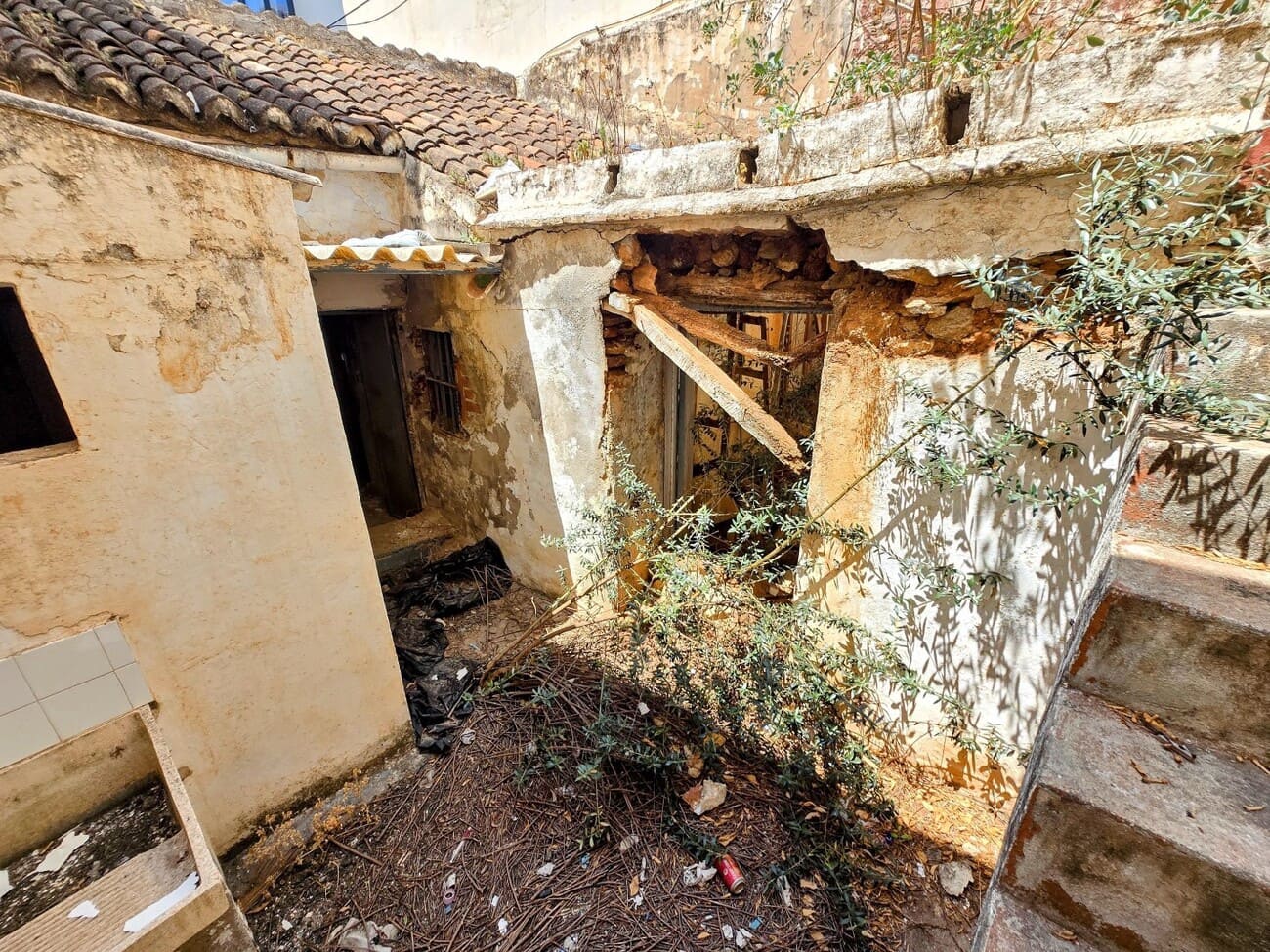 Działka budowlana na sprzedaż w Nerja - 319 000 € (Ref: 9990287)