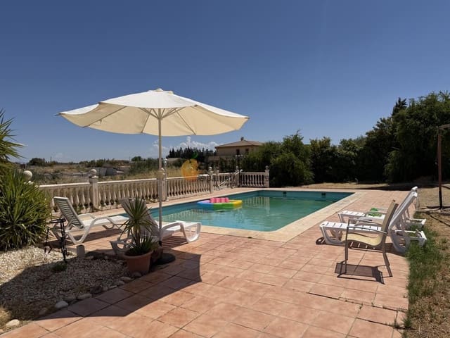 4 Zimmer Villa zu verkaufen in Moraleda de Zafayona mit Pool Garage - 249.000 € (Ref: 10004773)