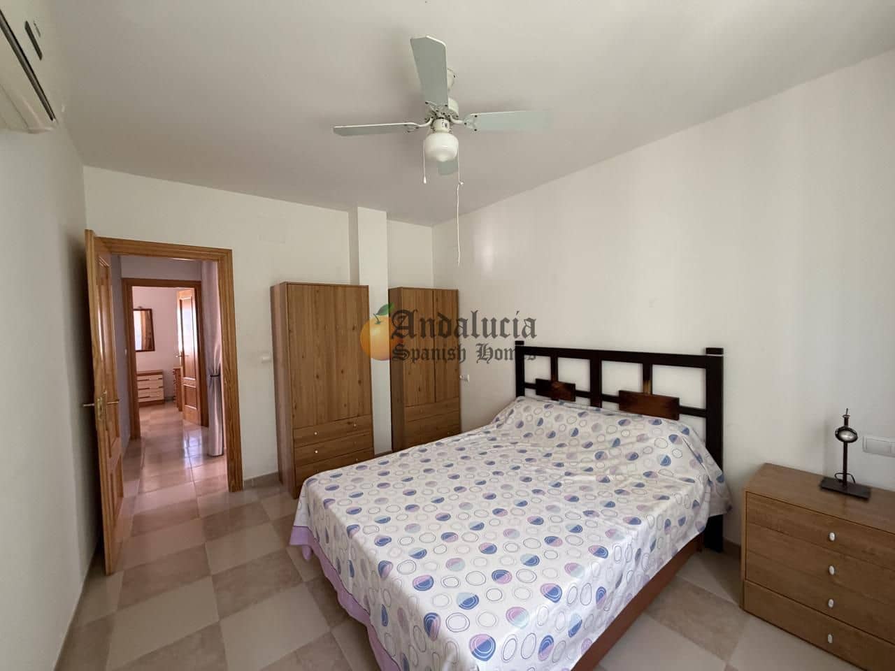 4 Zimmer Villa zu verkaufen in Moraleda de Zafayona mit Pool Garage - 249.000 € (Ref: 10004773)