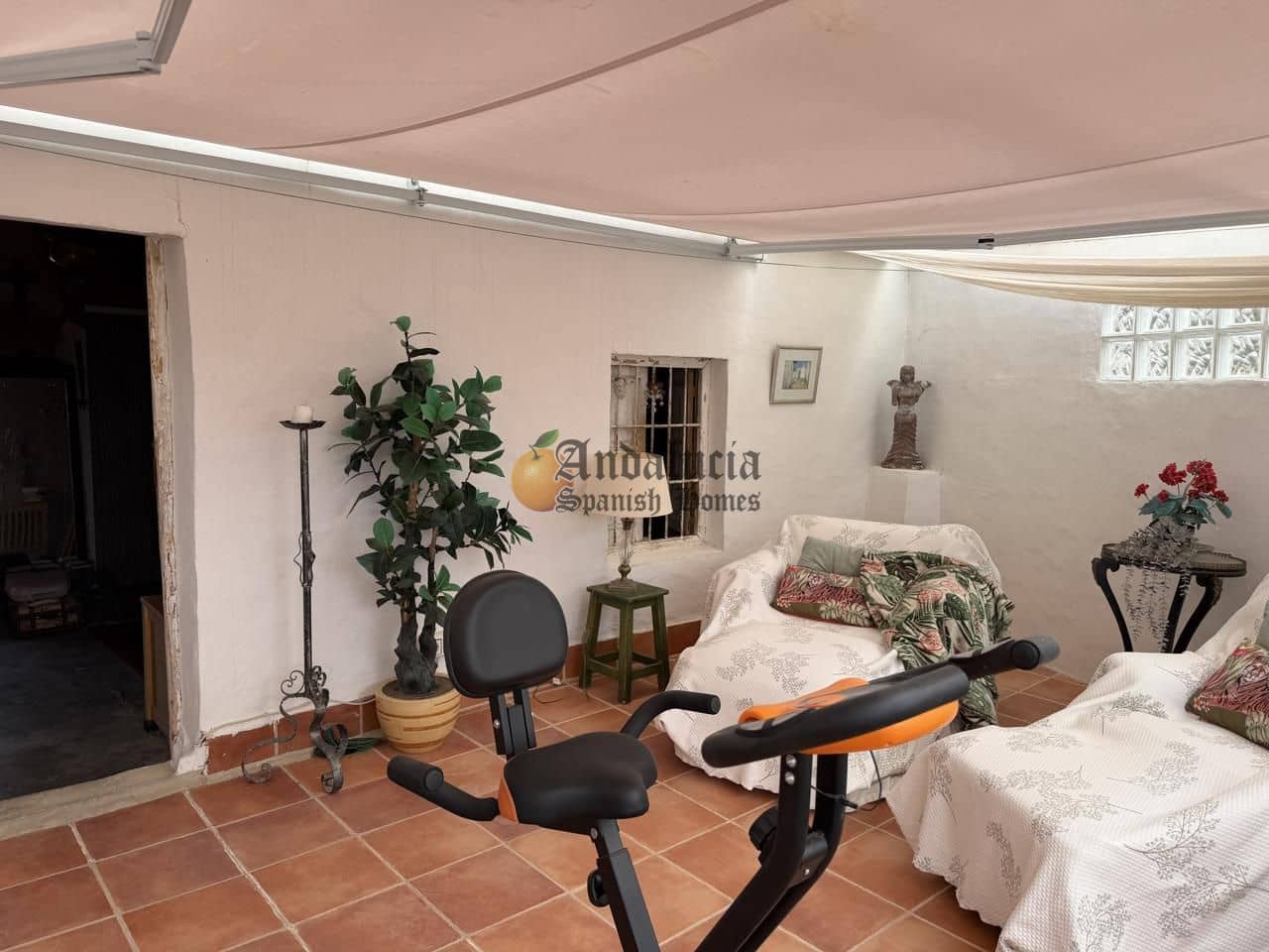 Chalet de 3 habitaciones en Moraleda de Zafayona en venta - 99.000 € (Ref: 10088805)