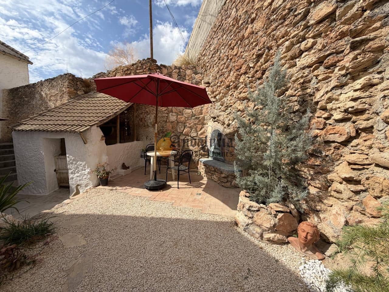 Chalet de 3 habitaciones en Moraleda de Zafayona en venta - 99.000 € (Ref: 10088805)