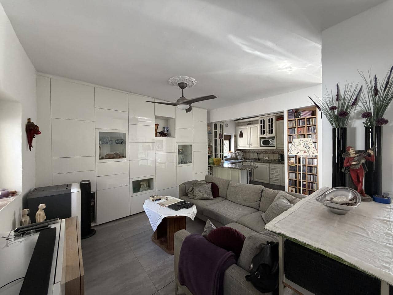 4 bedroom Villa for sale in Illora with pool - € 190,000 (Ref: 10110415)