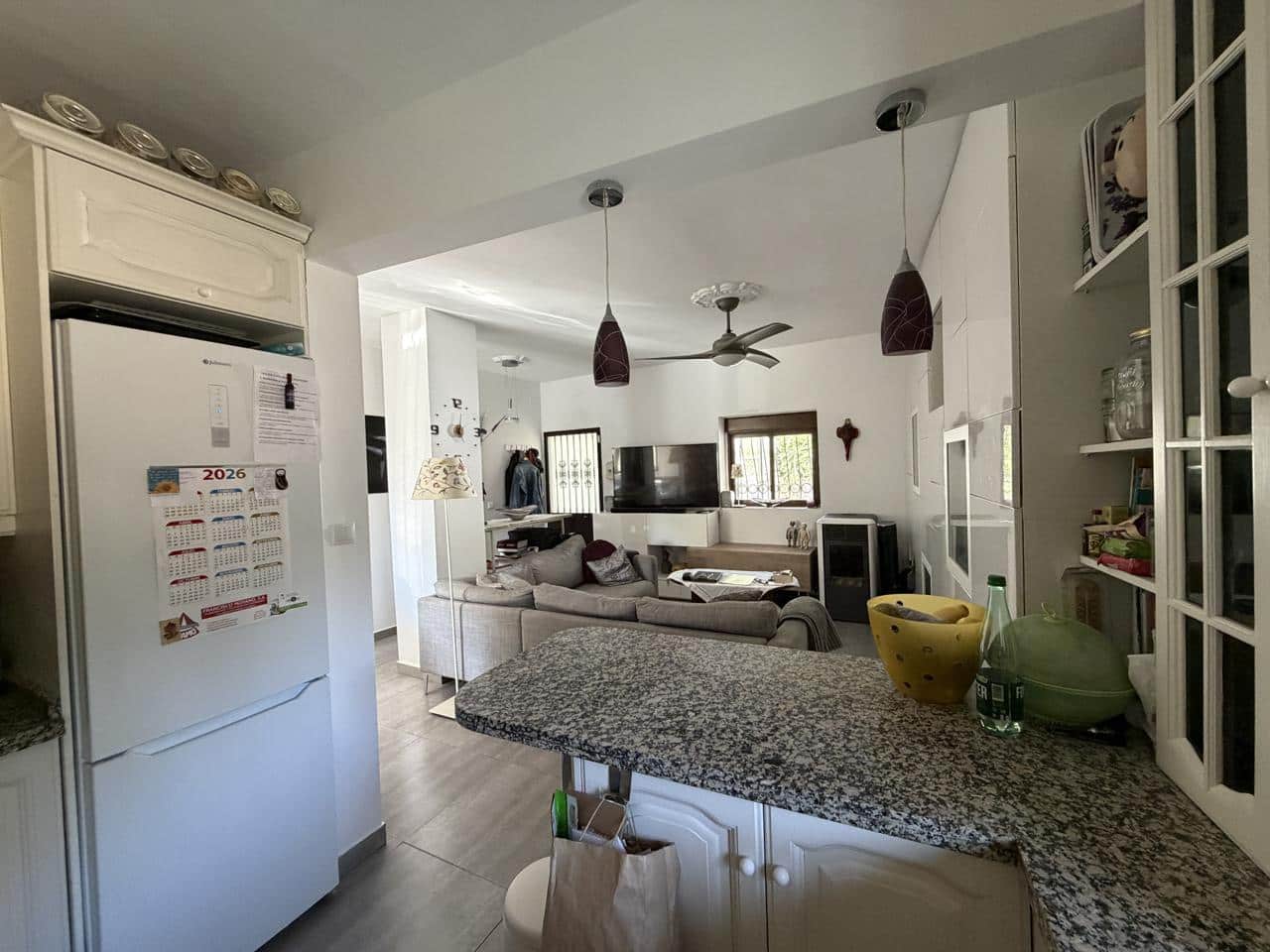 4 bedroom Villa for sale in Illora with pool - € 190,000 (Ref: 10110415)