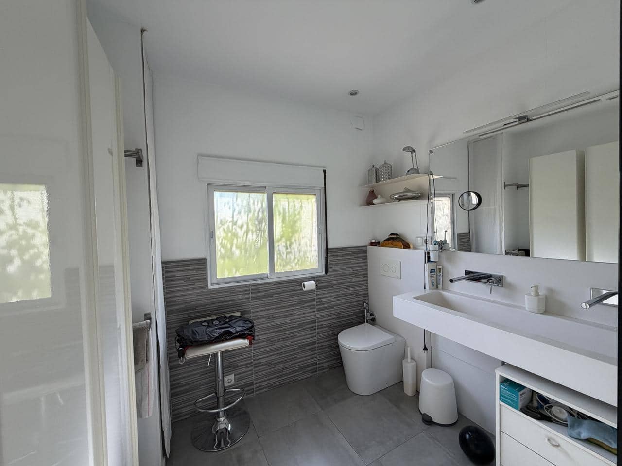 4 bedroom Villa for sale in Illora with pool - € 190,000 (Ref: 10110415)