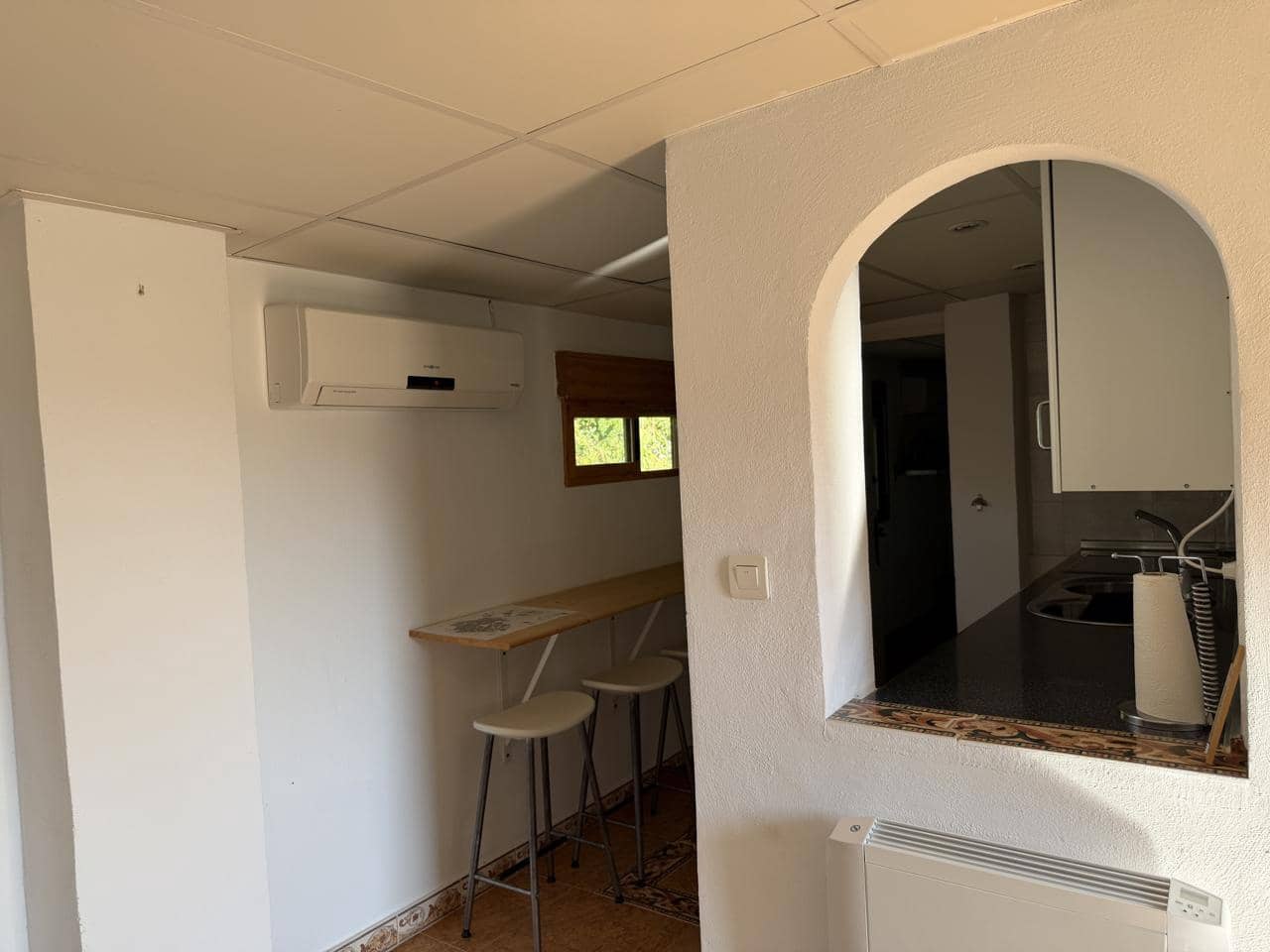 4 bedroom Villa for sale in Illora with pool - € 190,000 (Ref: 10110415)