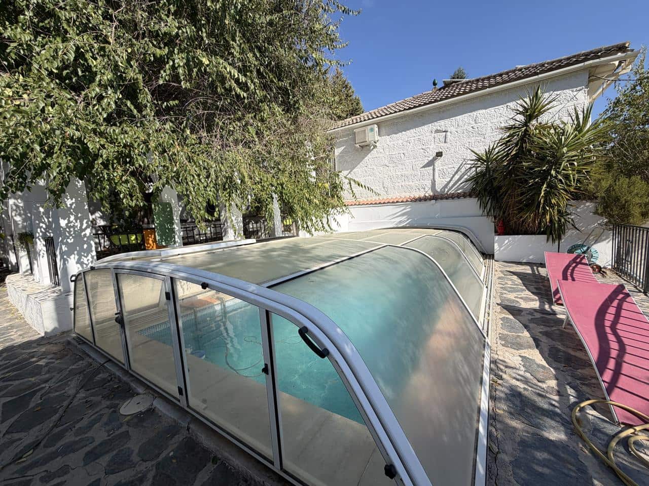 4 bedroom Villa for sale in Illora with pool - € 190,000 (Ref: 10110415)