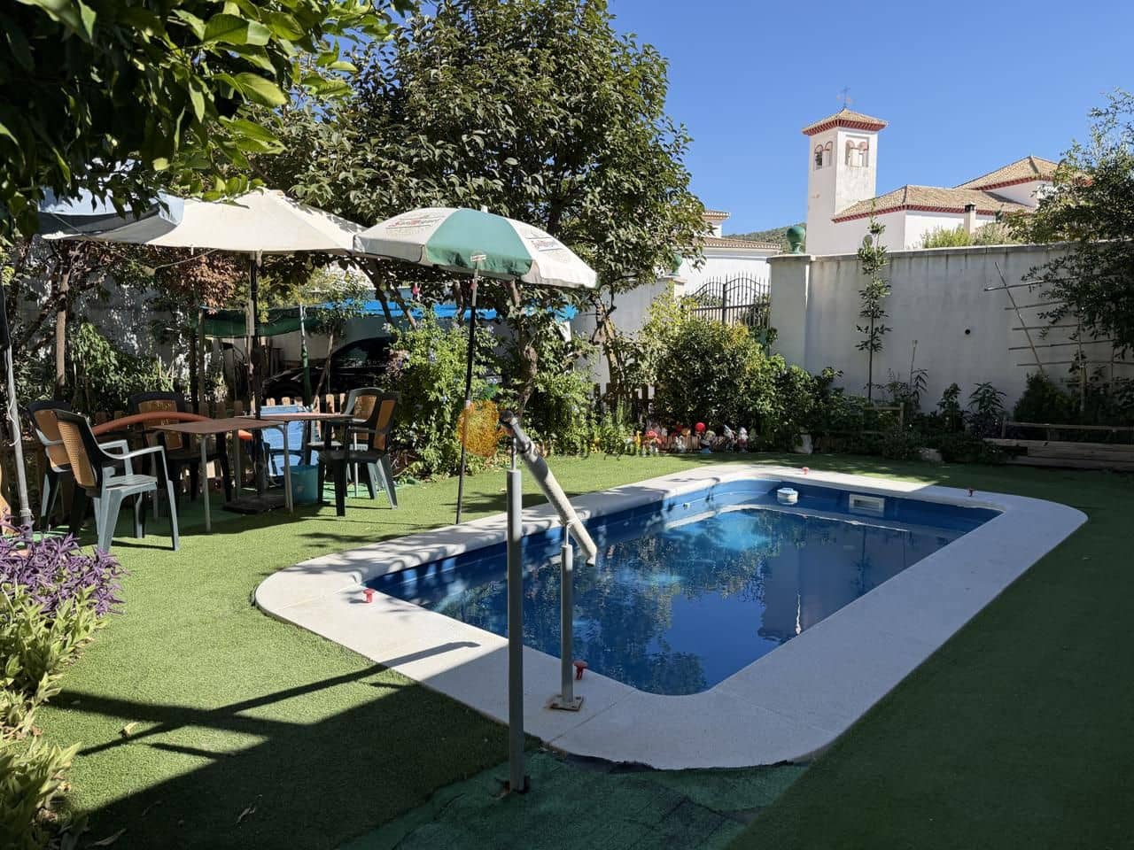 2 quarto Moradia para venda em Moclin com piscina - 117 000 € (Ref: 10130928)